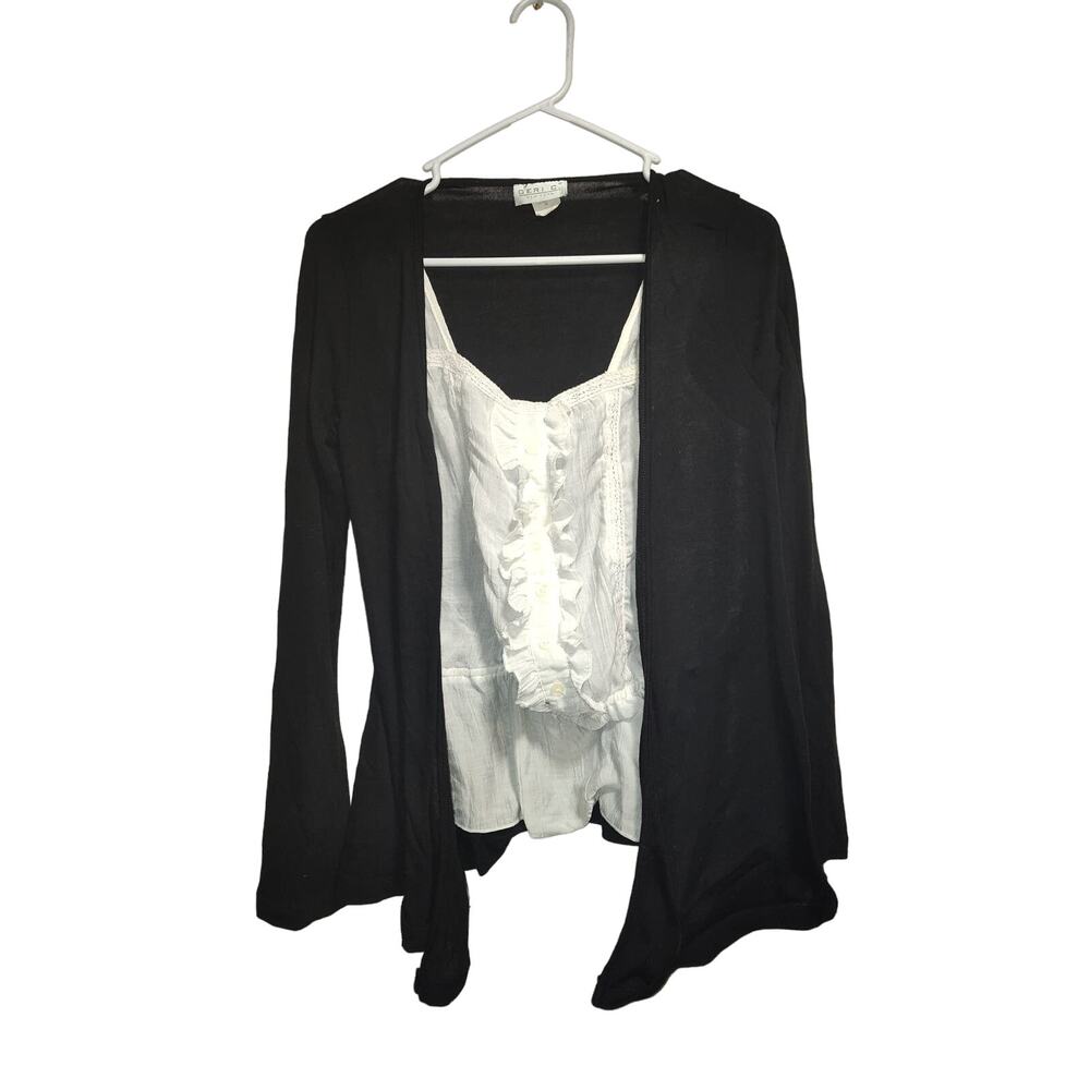 Geri C Women's Shirt Size Medium